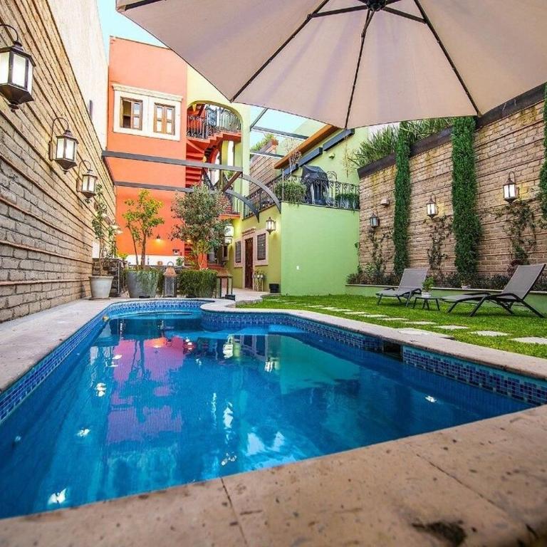 Exclusive Luxury Guest Center House - Casa - 15