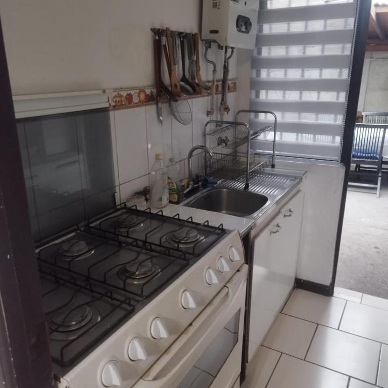 Hospedajes Pucon - Three-Bedroom House - 13