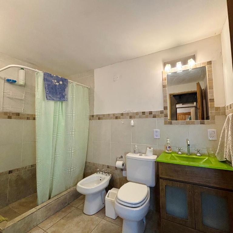 Casa Cabaña de Alquiler Turístico para Vacacionar con Familia o Amigos en San Martin de los Andes Capacidad 6 más 2 Personas - Casa de 2 dormitorios - 27