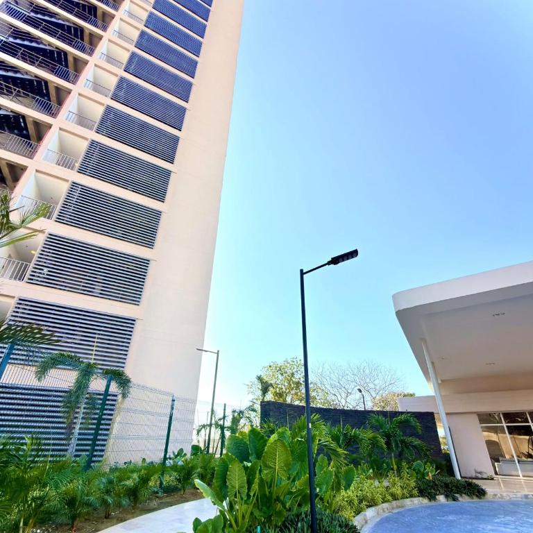Modern Balcony Apartment with Sea View! - One-Bedroom Apartment - 7