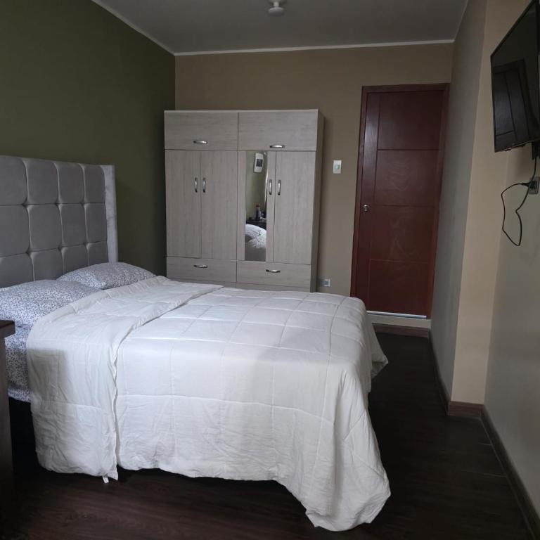 room rent - Deluxe Double Room - 1