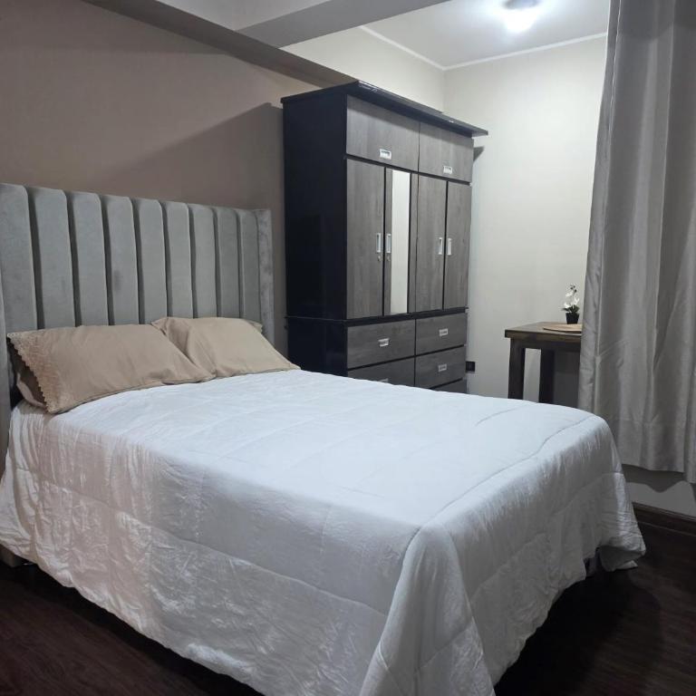 room rent - Deluxe Double or Twin Room - 1