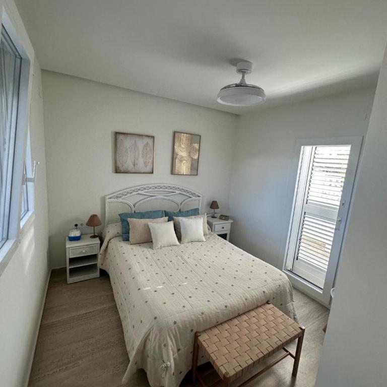 Casa recièn reformada con jardin y piscina privada - Casa Unifamiliar de 3 dormitorios - 37