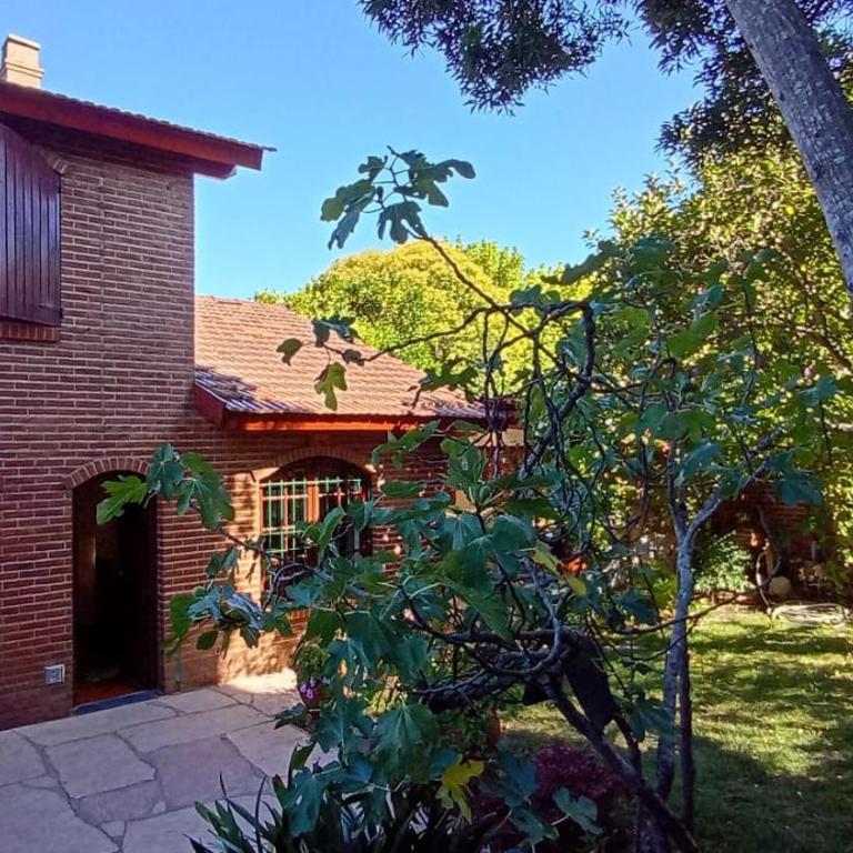 ANEMONE - Three-Bedroom House - 4
