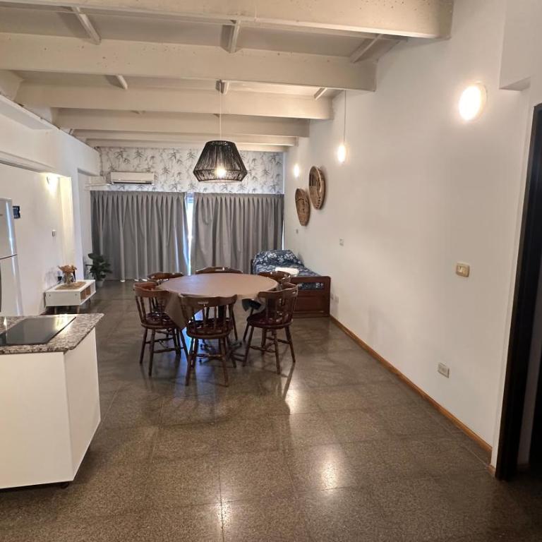 PALMARES DEL BOULEVARD - Aeropuerto Internacional Taravella - Campus Siglo 21 - Campus Blas Pascal - Sanatorio Allende - Estadio Kempes - Quorum - Mujer Urbana - Complejo Ferial Córdoba - Two-Bedroom Apartment - 8