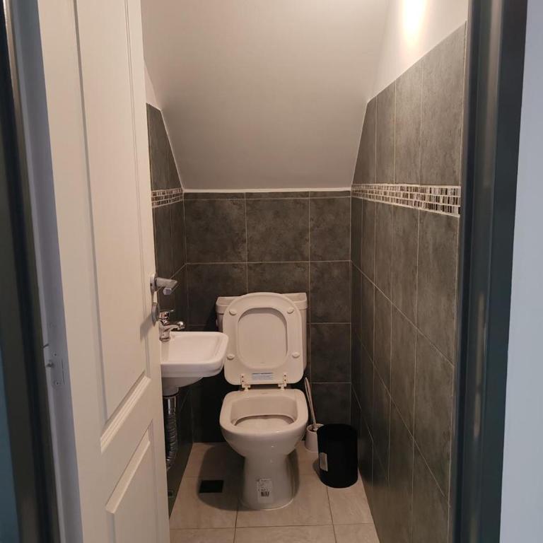 alquiler madryn - Apartamento de 2 dormitorios - 11