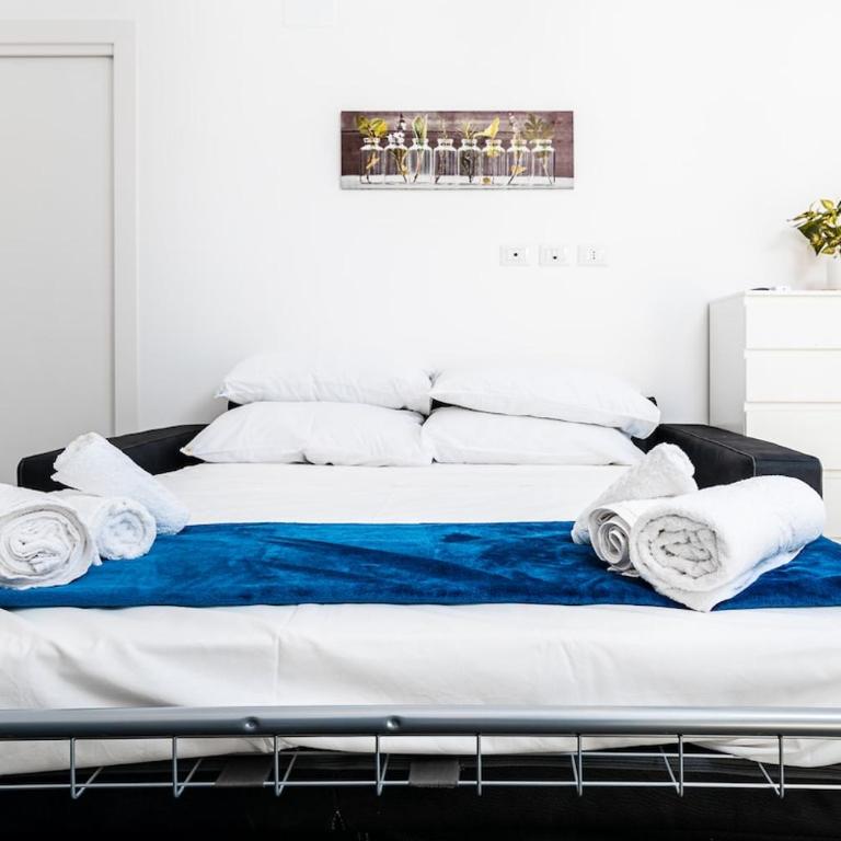 DM Luxury Apartment - One-Bedroom Apartment - 9