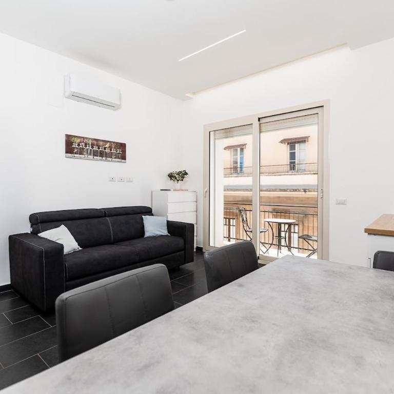 DM Luxury Apartment - One-Bedroom Apartment - 19