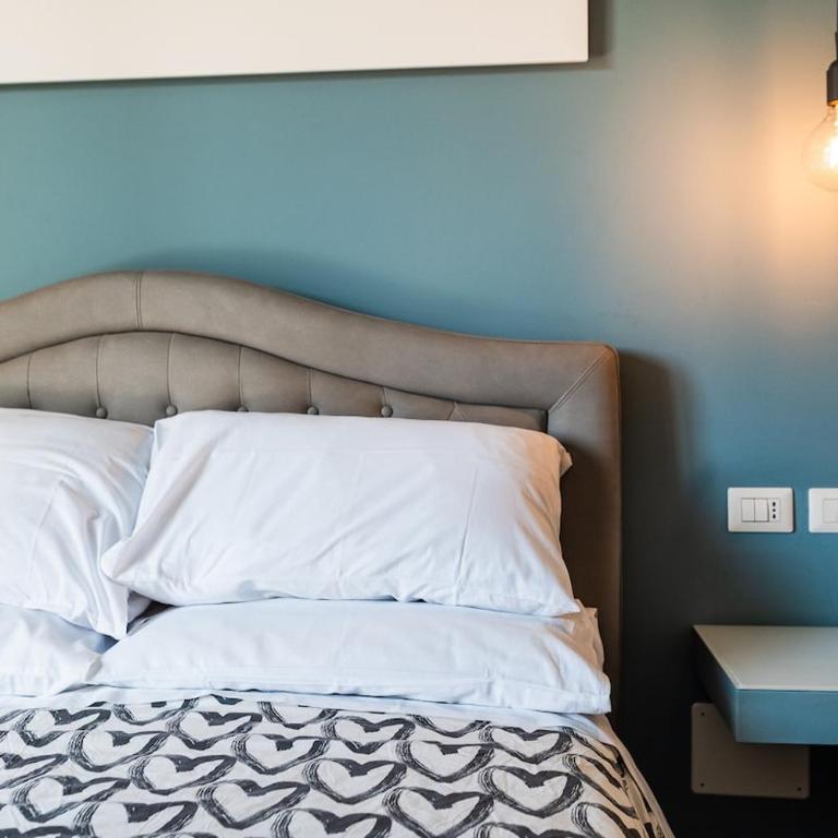 DM Luxury Apartment - One-Bedroom Apartment - 20