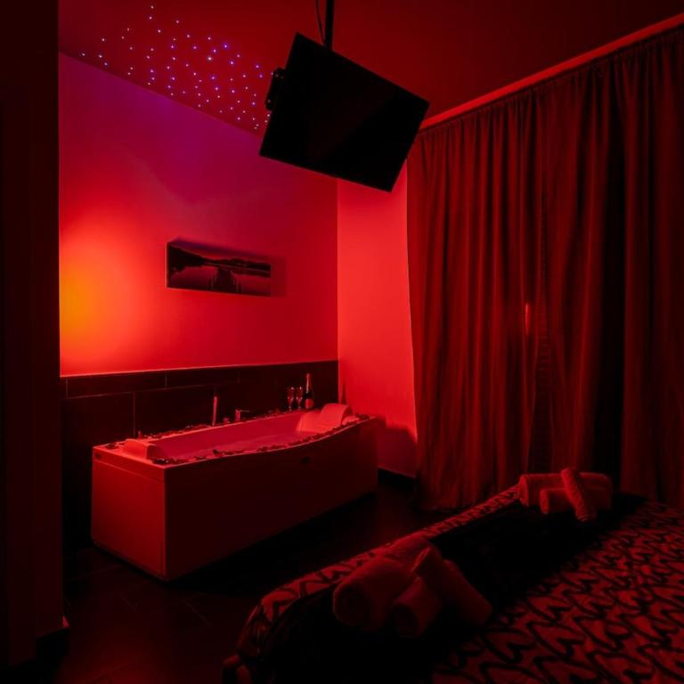DM Luxury Apartment - One-Bedroom Apartment - 25