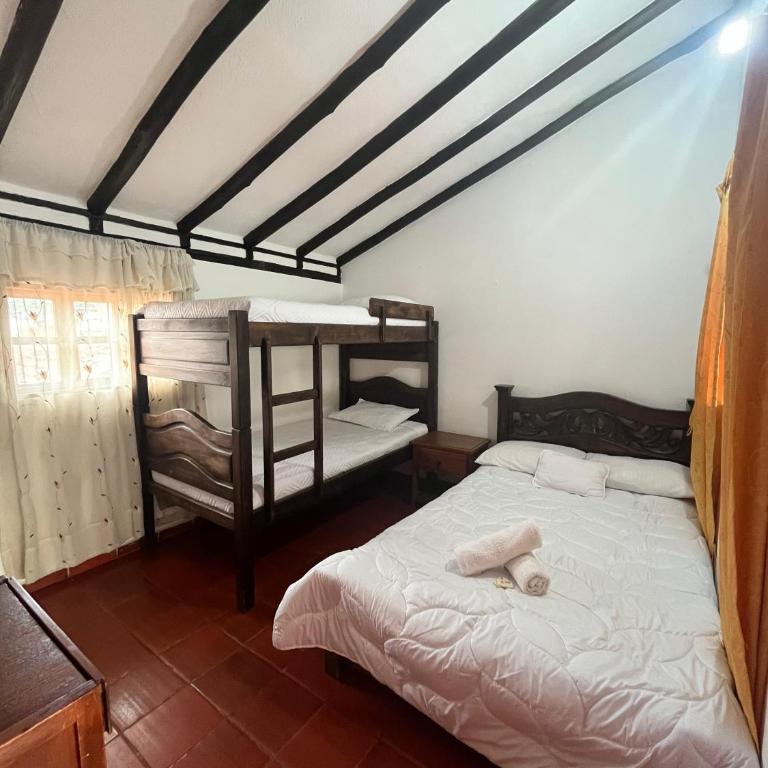 Hospedería Villa Lucía - Standard Family Room - 6