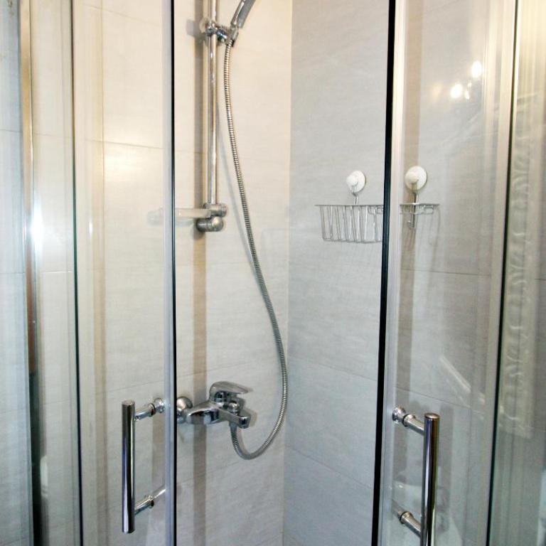 Apartment Grande centar with parking - Three-Bedroom Apartment with View - 8