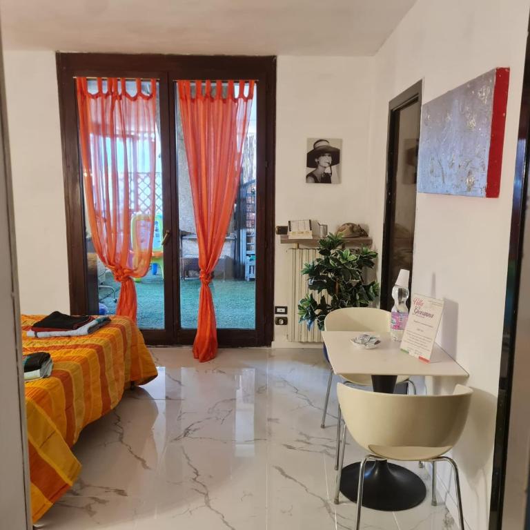 VILLA GIOVANNA - Camera Matrimoniale con Bagno Privato - 2