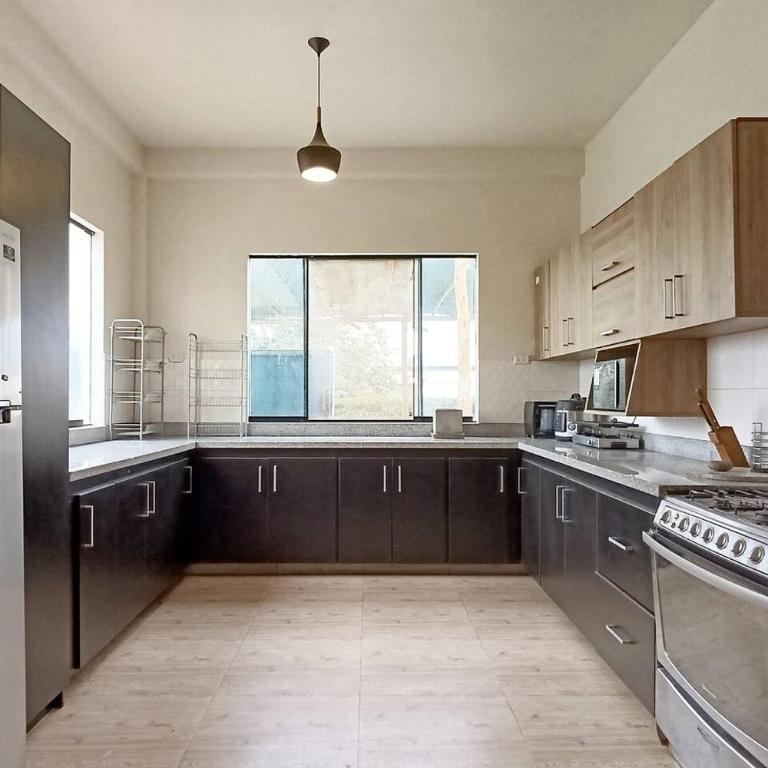 Casa Amplia para Familias & Grupos • Piscina •Asia - Vacation Home - 19