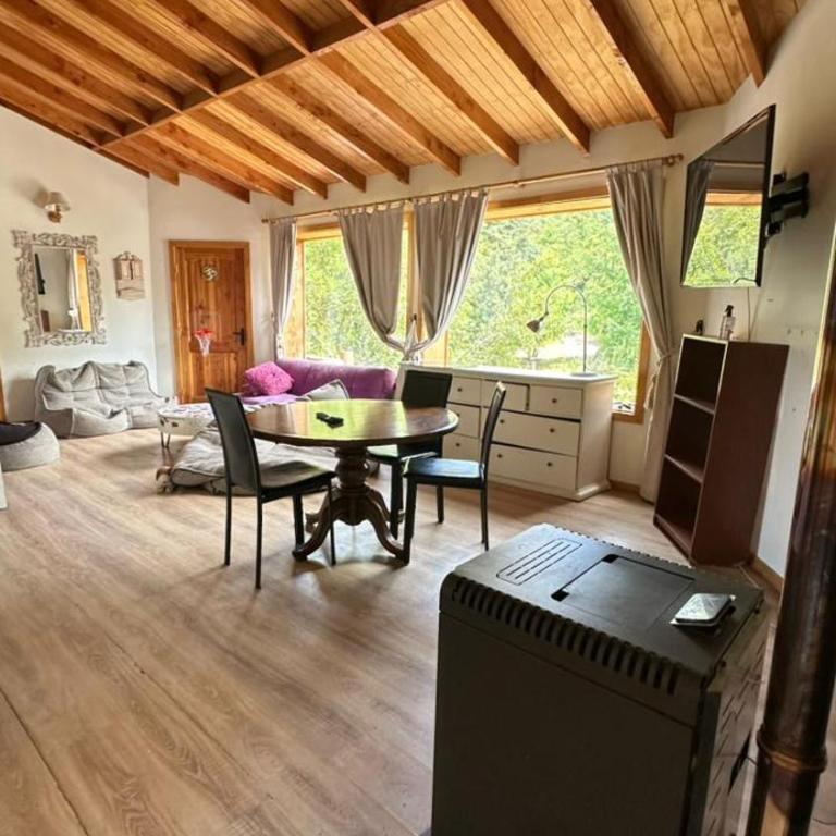 Cabañas Los Nevados - Four-Bedroom Vacation Home - 11