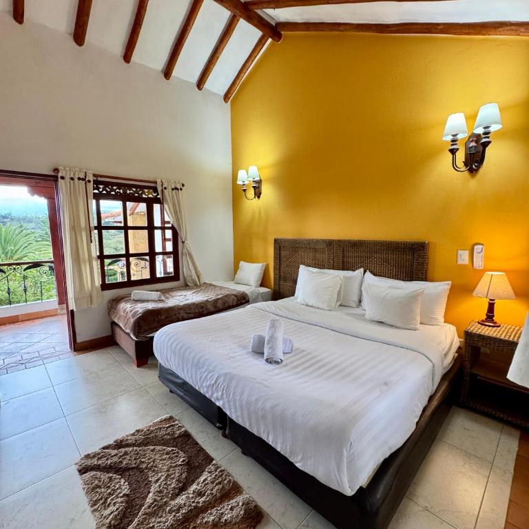 Hotel Bosque de la Villa - Deluxe Suite with Spa Bath - 1