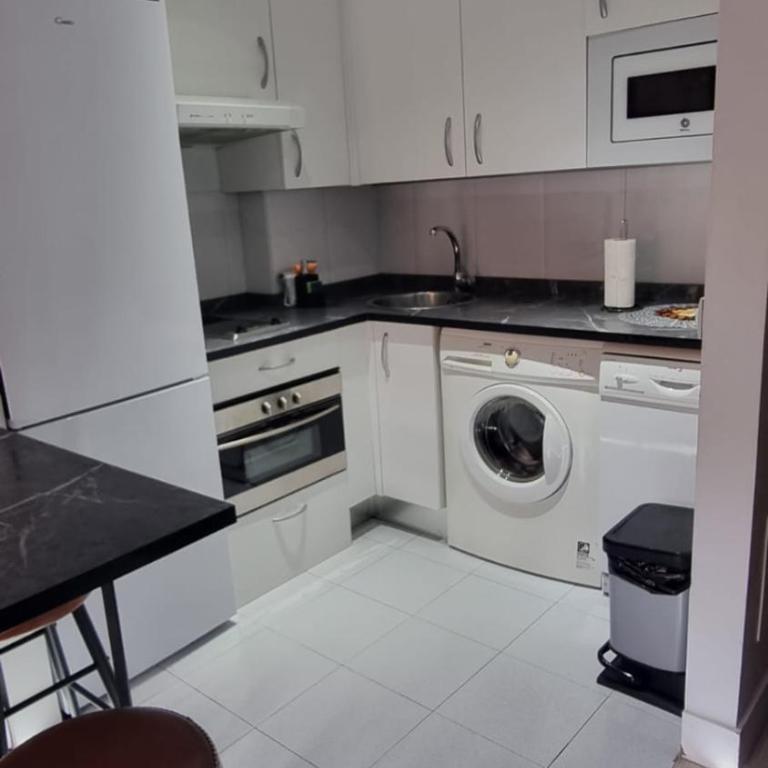 Piso cerca Aeropuerto Madrid, Estadio Riyadh Air, Ifema, Parque Juan Carlos I, Clínica Univesidad Navarra, Plenilunio - Apartamento de 1 dormitorio - 4