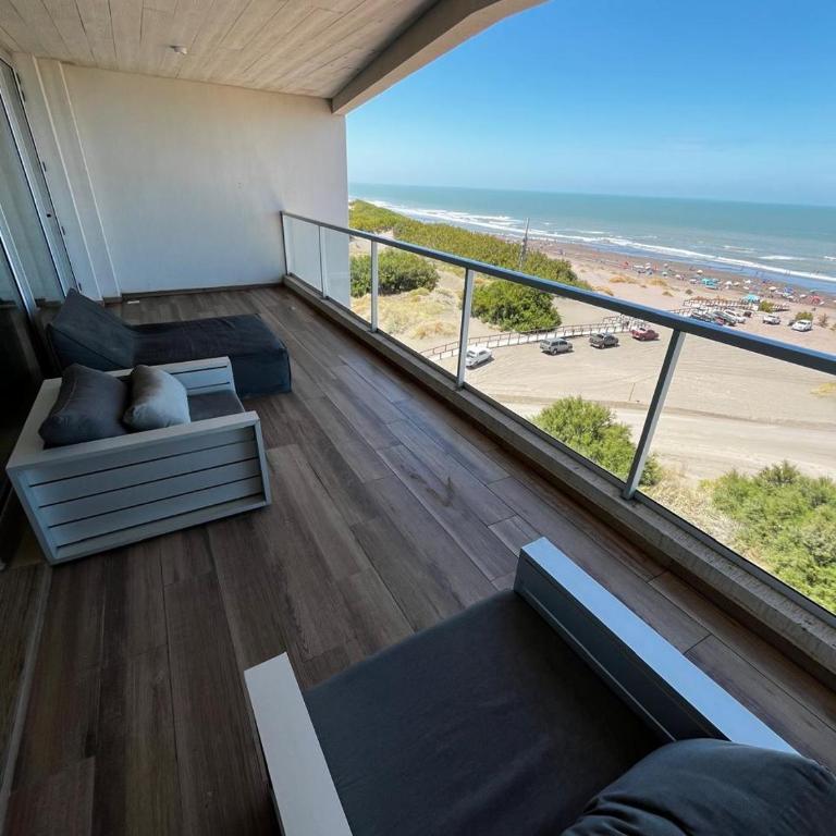 Semipiso de categoría frente al mar en Monte Hermoso - Apartamento de 3 dormitorios - 4