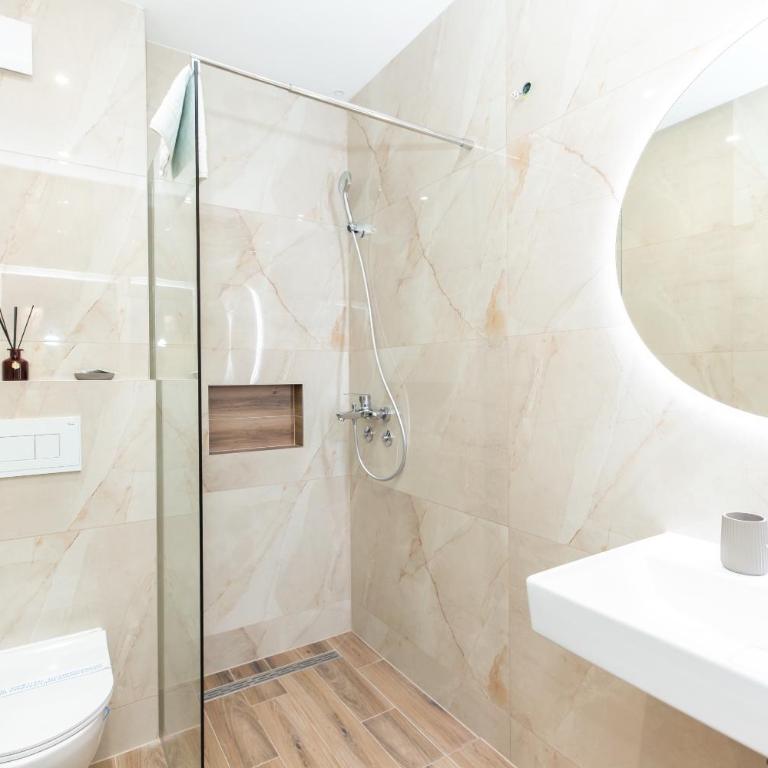 DOWNTOWN ROOMS - Apartment - 11