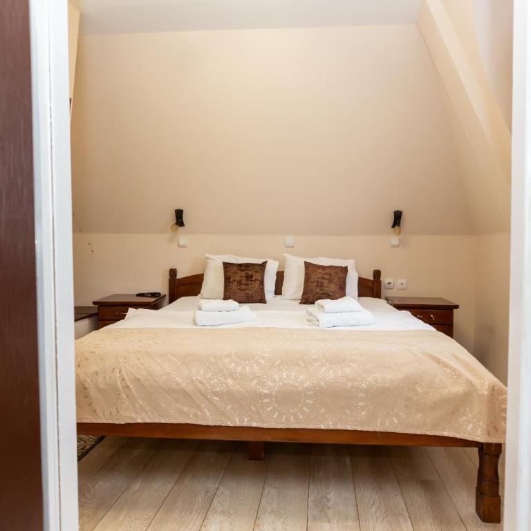 DOWNTOWN ROOMS - Apartment - 10