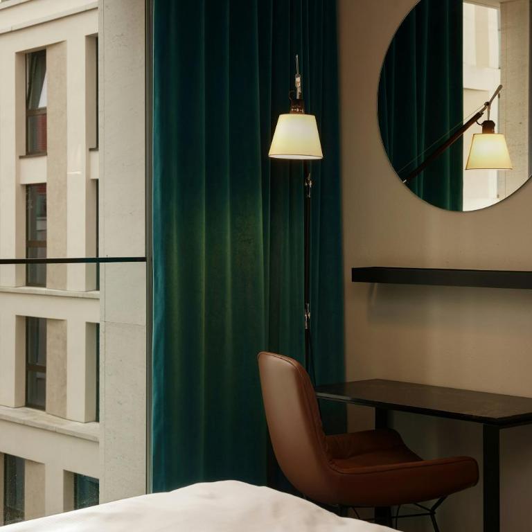The Cloud One Nürnberg, part of the Motel One Group - Superior Queen Room - 4