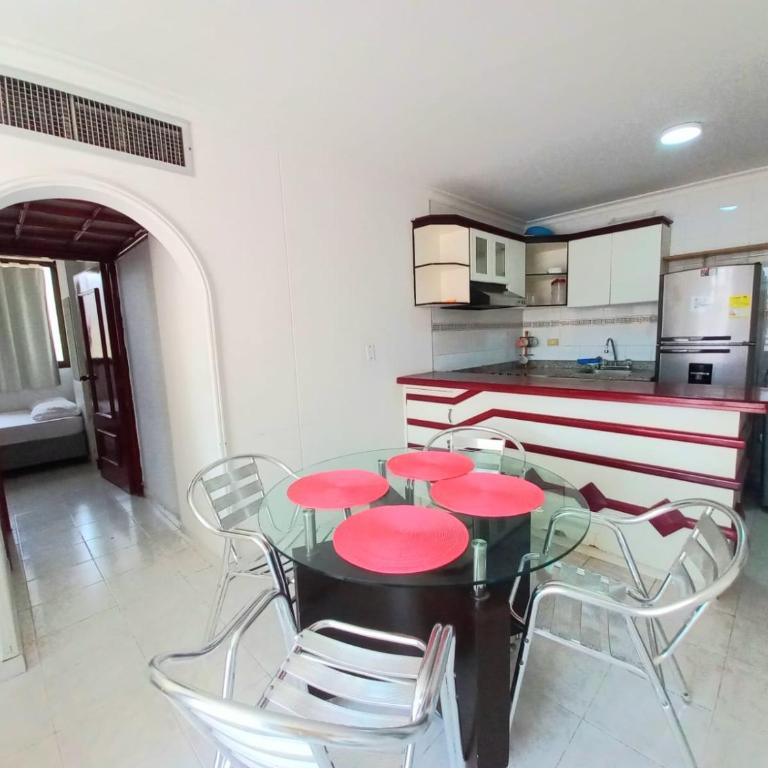 APARTAMENTO RODADERO ARENA Y MAR In - Apartamento - 1