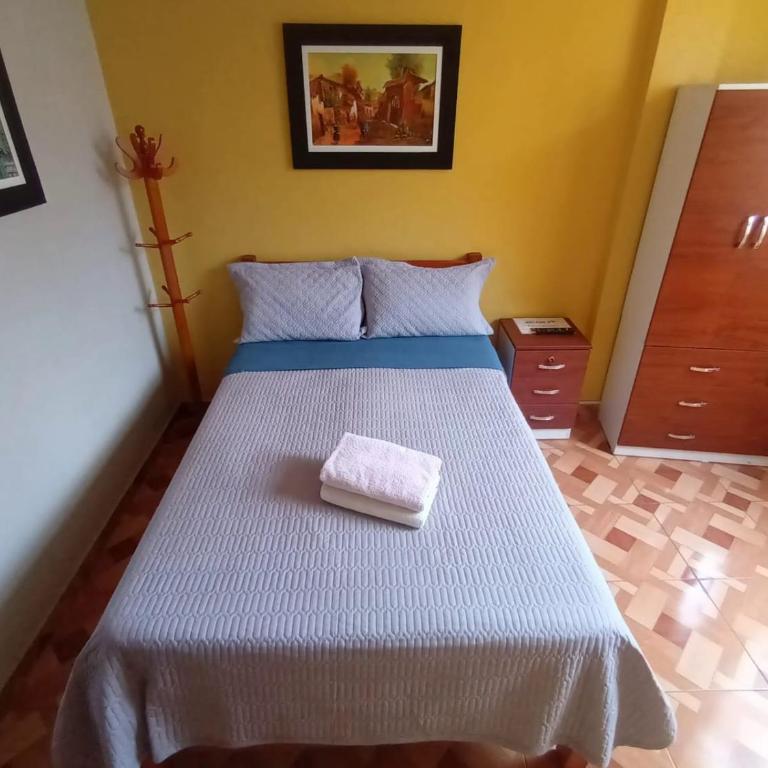 Across from Lima Airport - A y J Familia - Habitación Doble - 7