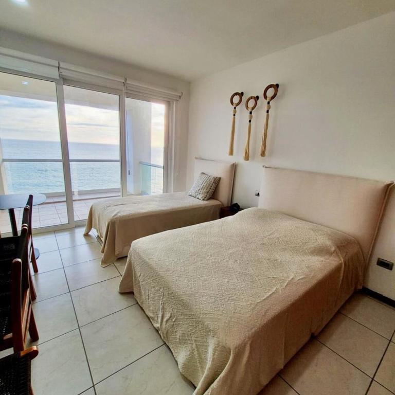 Horizon Azul Pacifico #4 Lujo frente Playa y Malecón - Three-Bedroom Apartment - 15