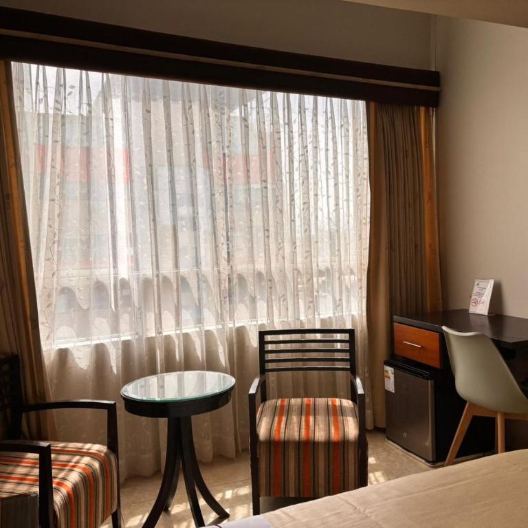 Gran Hotel Ica - Superior Double Room - 2