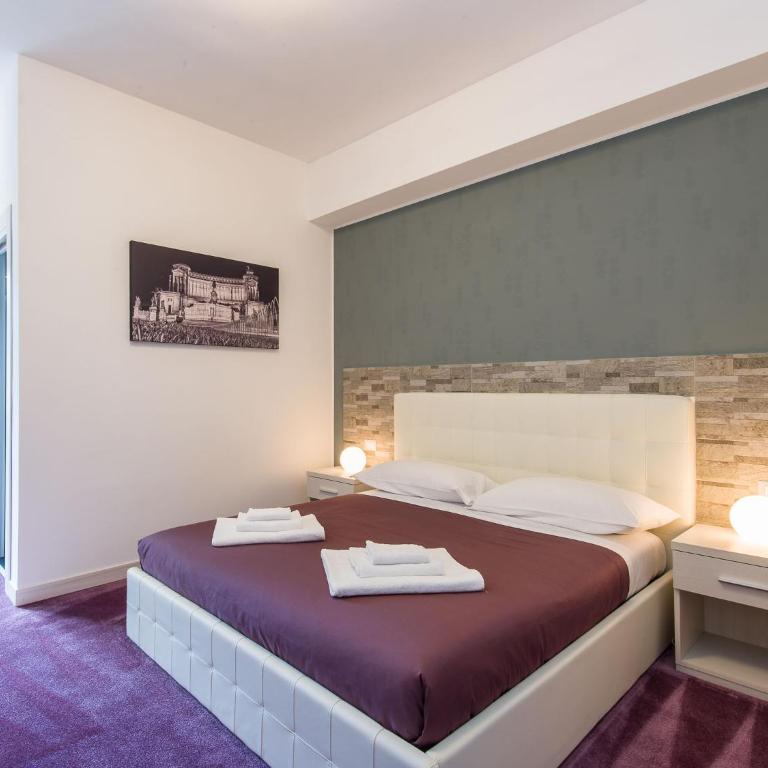 Guesthouse Park Pines - Camera Quadrupla con Bagno Privato e Balcone - 6