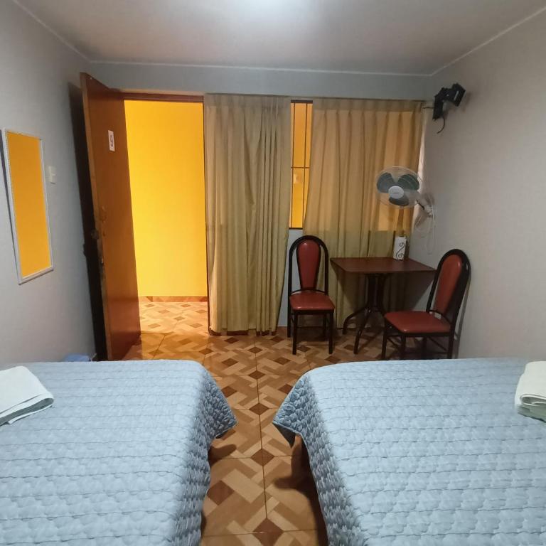 Across from Lima Airport - A y J Familia - Habitación Doble Económica - 4