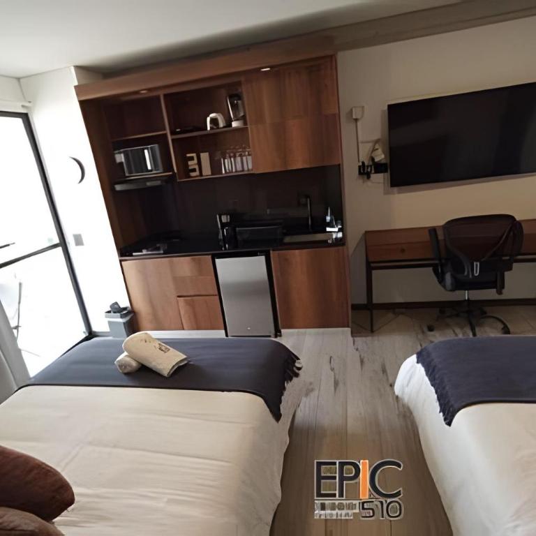 Epic Suite 510 Deluxe Airport - One-Bedroom Family Apartment - 55