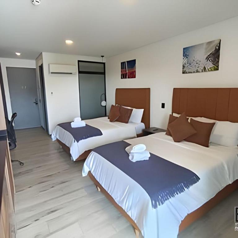 Epic Suite 510 Deluxe Airport - One-Bedroom Family Apartment - 60