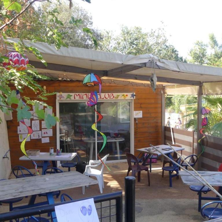 Mobil-home PMR avec Terrasse à Hyères - API-1-52-1030 - Mobilheim - 18