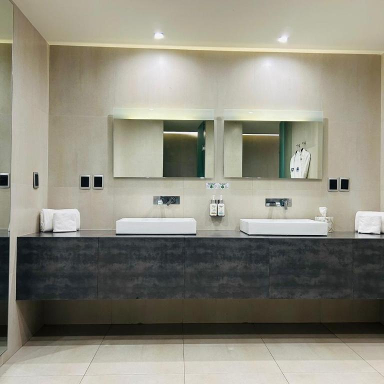 Holiday Inn Express Mexico Aeropuerto by IHG - Suite con cama extragrande - 13