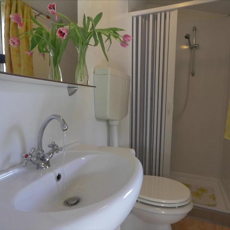 Camping Parisi - Casa Mobile con 2 Camere da Letto - 9