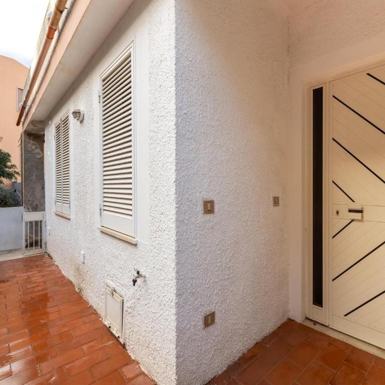 Beachfront terrace and air conditioning - Appartamento con 2 Camere da Letto - 21
