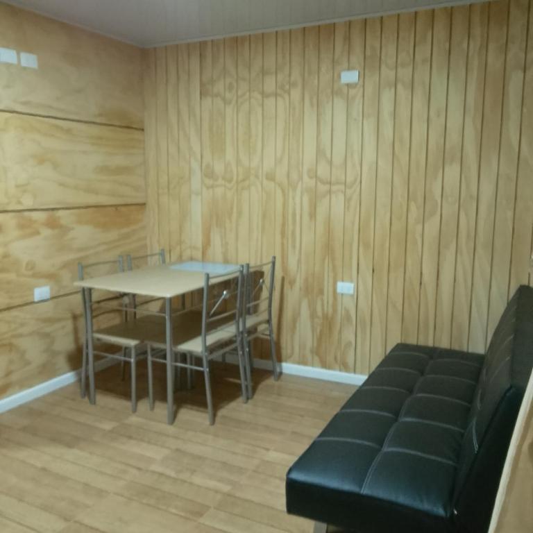 Apartamentos 22 de mayo - Two-Bedroom Apartment with City View - 3
