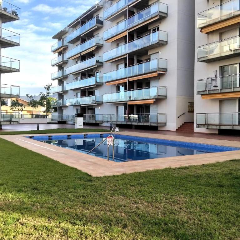 Apartamento en Roses con Terraza Privada y Parking - ES-258-185 - Apartamento - 17