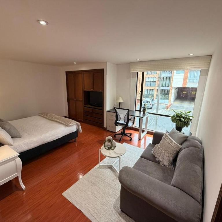 96th Street Apartment - One-Bedroom Apartment - 7