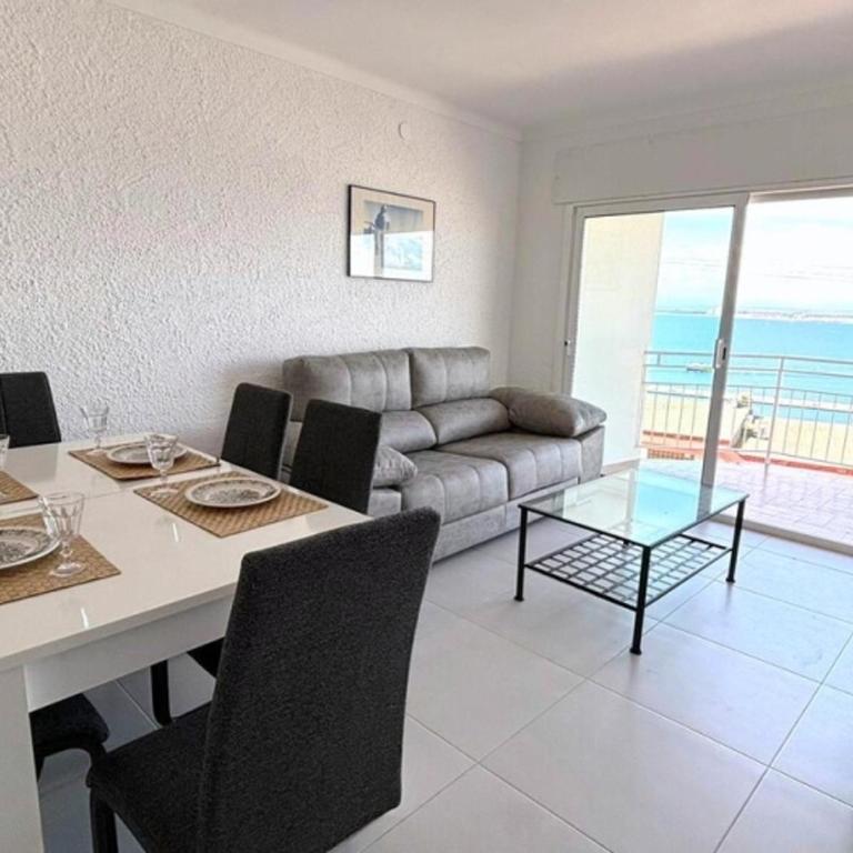 Hermoso apartamento en Roses con terraza y garaje, a 600m de la playa - HISP-312-8 - Apartamento - 10