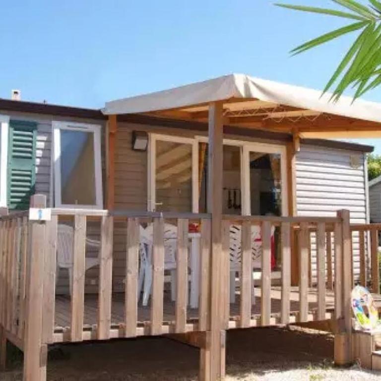 ZEcamping 3 parc aquatique piscine à 2km de la plage animaux acceptés - Casa Mobile - 12