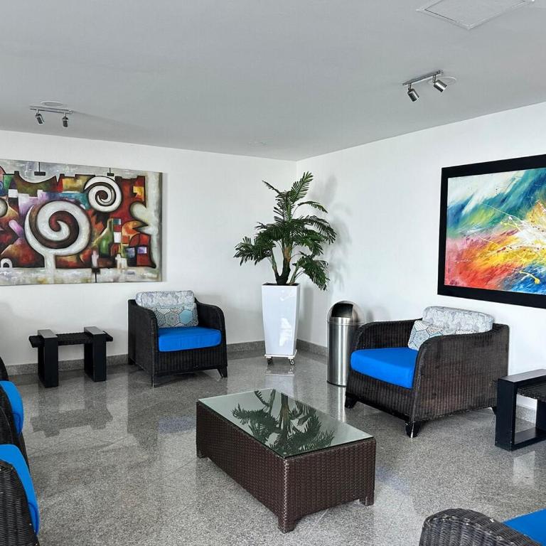 2BR apartment Ocean & old city view - Two-Bedroom Apartment - 13