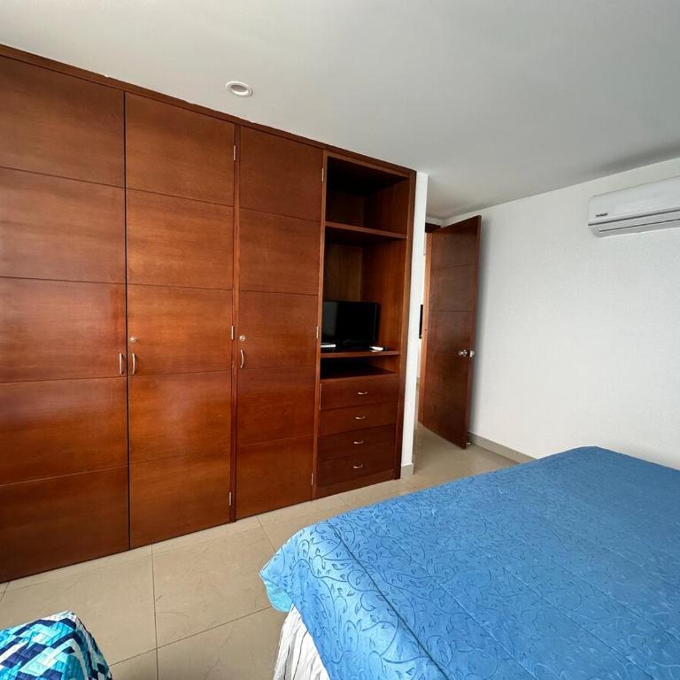 2BR apartment Ocean & old city view - Two-Bedroom Apartment - 23