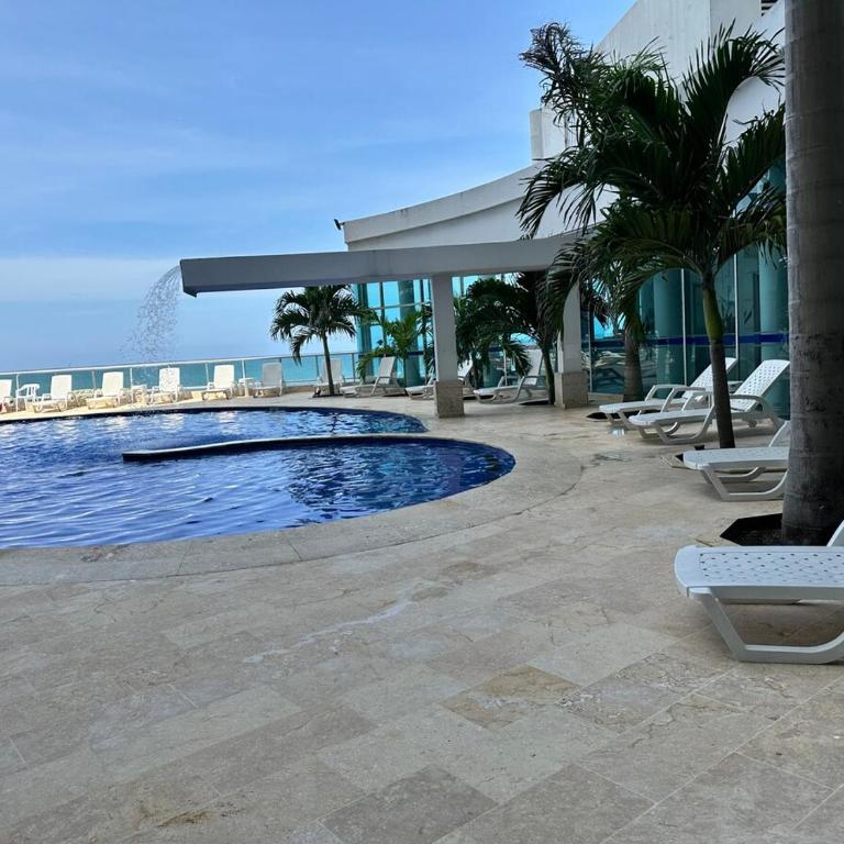 2BR apartment Ocean & old city view - Two-Bedroom Apartment - 37