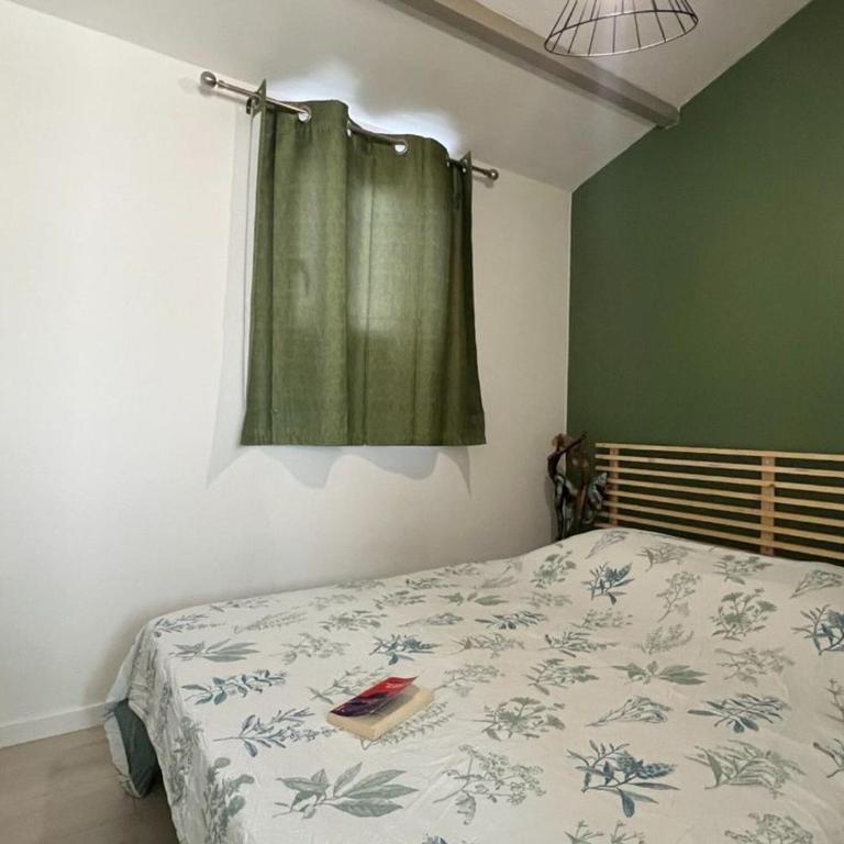 Chalet pour 4 avec Salon de Jardin - Seyne-sur-Mer - API-1-52-870 - Chalet - 5