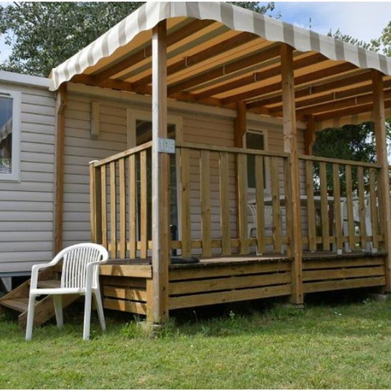 Mobil home avec terrasse et jardin, 6 personnes - API-1-52-1429 - Mobile Home - 1