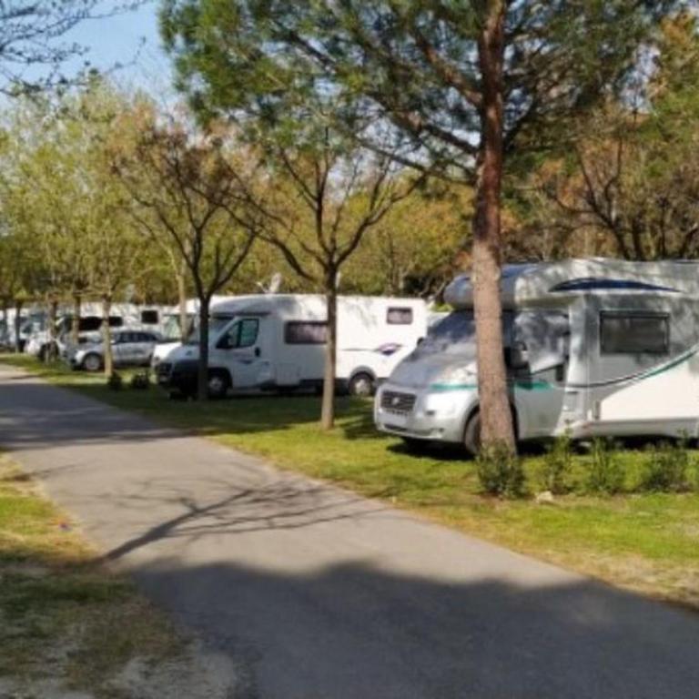 Mobil home 4 pers avec Terrasse à Grande-Motte - API-1-52-1431 - Mobilheim - 24