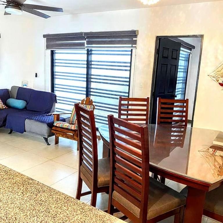 Casa azul Marino - Four-Bedroom House - 3