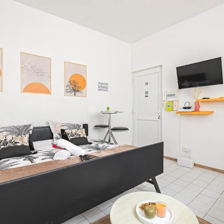 cozy apartment in city , free wifi ,coffe shops downstairs - Appartamento con 1 Camera da Letto - 1